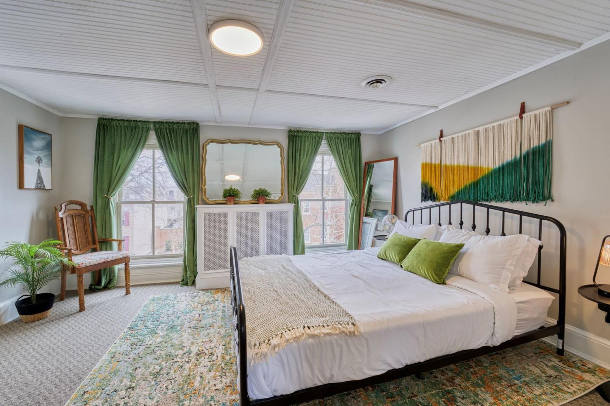 Top-Floor 1Br In Historic Capitol Hill Вашингтон Екстериор снимка